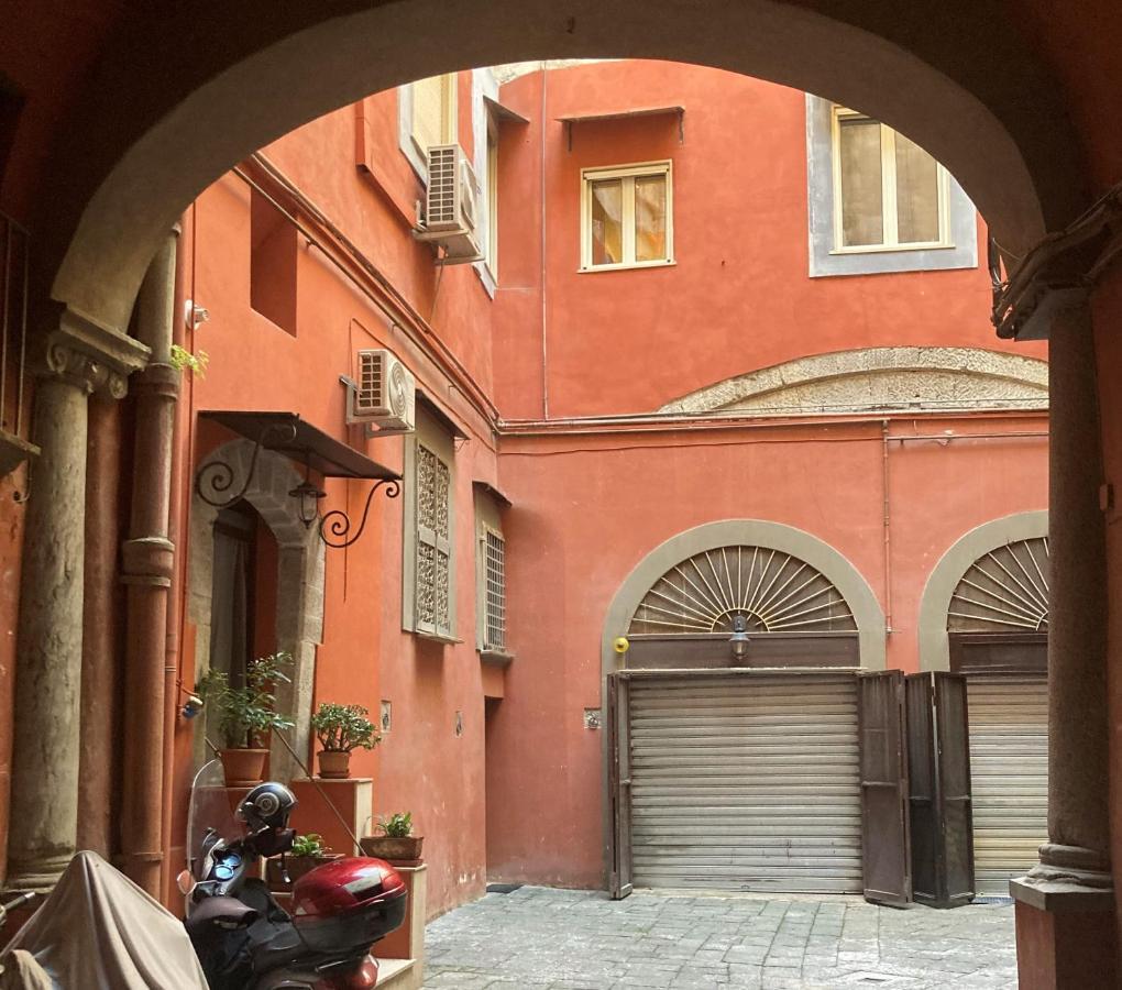 La Casa Blu Nel Cuore Storico Di Napoli Exteriör bild